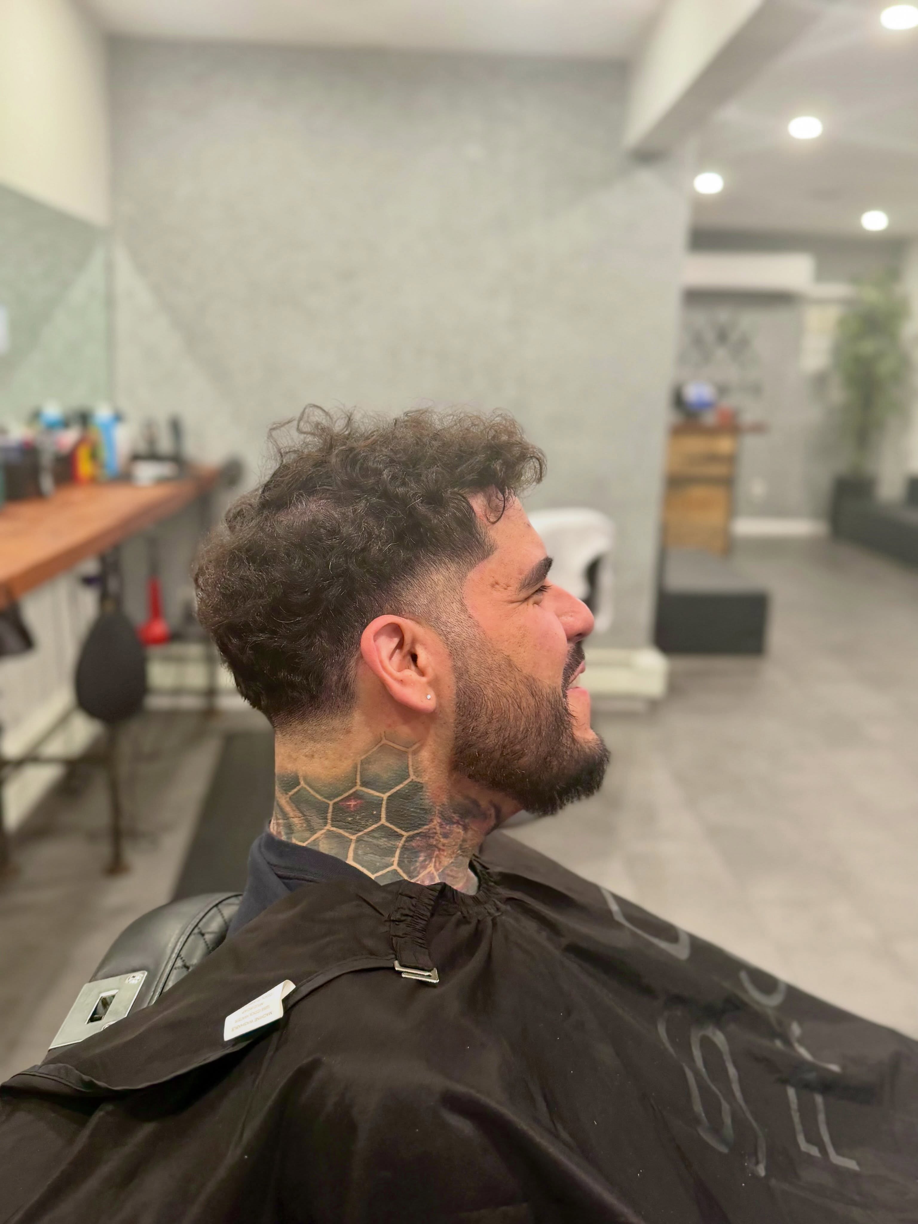 Master barber haircut and detailing at Create Barbershop